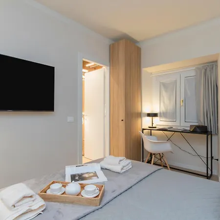 Apartmán Brera Exclusive - New With Terrace, Near Parking