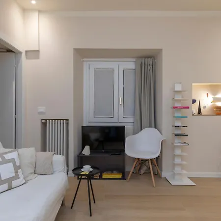 Apartmán Brera Exclusive - New With Terrace, Near Parking