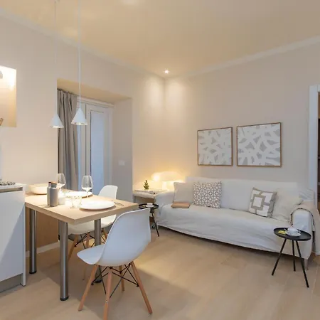 Brera Exclusive - New With Terrace, Near Parking * Milán
