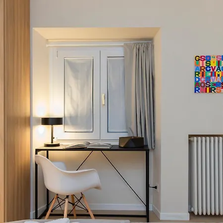 Brera Exclusive - New With Terrace, Near Parking Milán